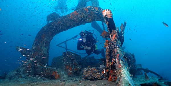 Fun Diving or Dive Courses with B&J Diving Centre