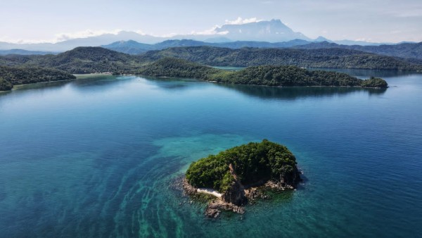 9 Dives (3 days) Day Trip Package